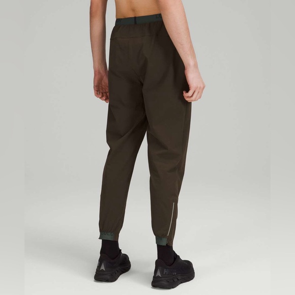 Lululemon Men’s Run State Jogger In Dark Olive - Picture 3 of 5